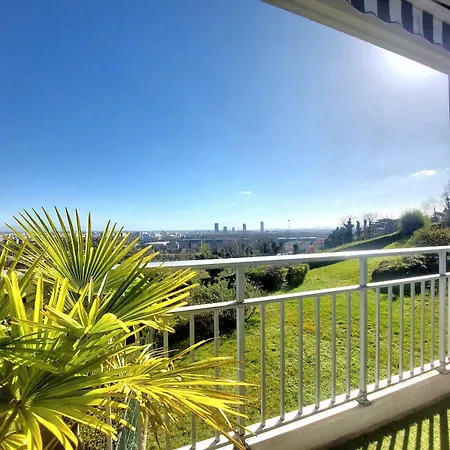 Apartment Vue Sur Lyon - Clim - Terrasse - Parking Securise *